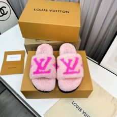 Louis Vuitton Slippers